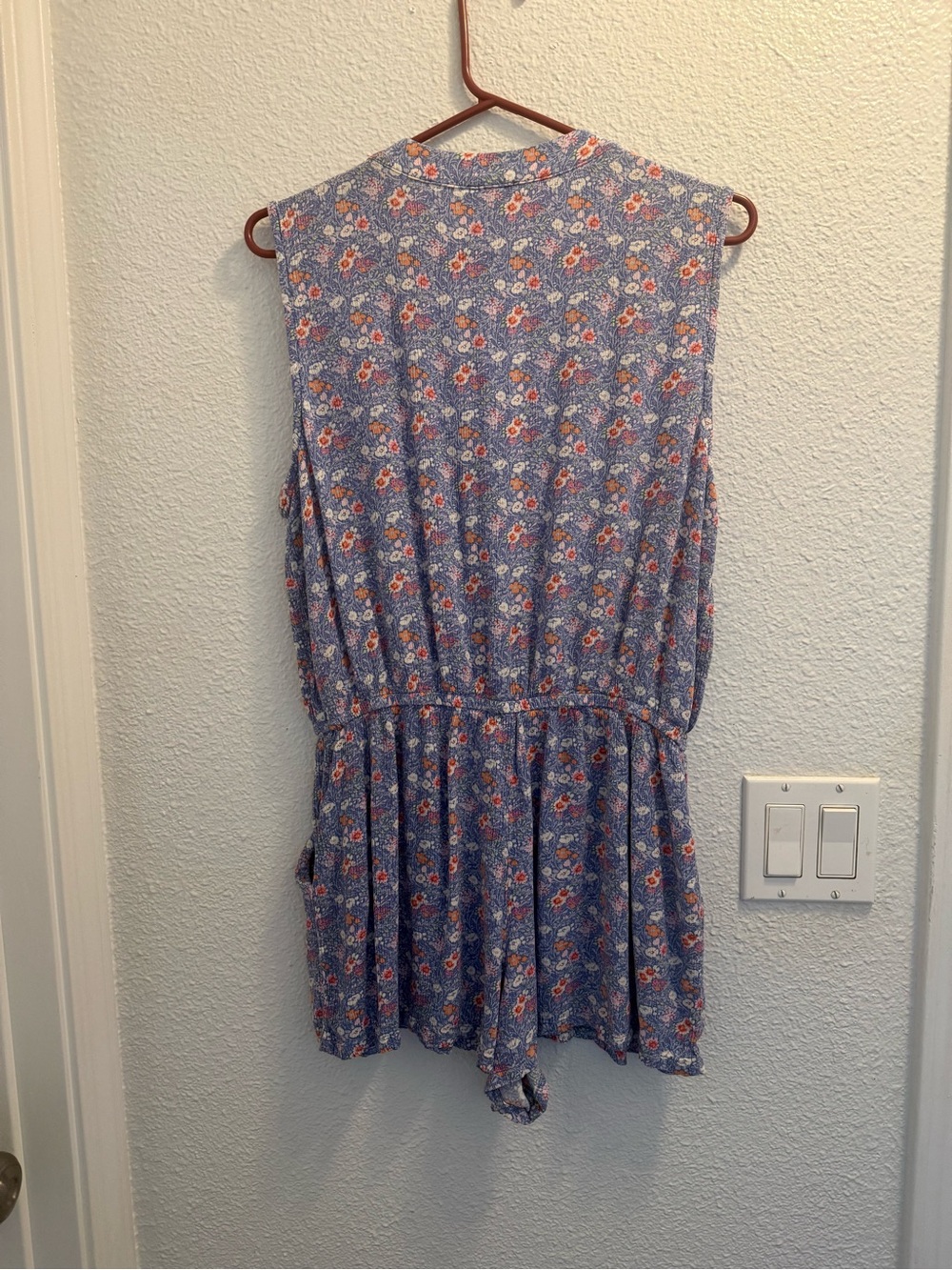 Lily Rose Blue Floral Blouse with Pink and Cream Blooms - Picture 4 of 7